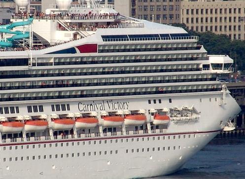 http://www.cruceroclick.com/admin/archivos/Image/CARNIVAL/VICTORY/BALCONES%20PROA%20bis.JPG