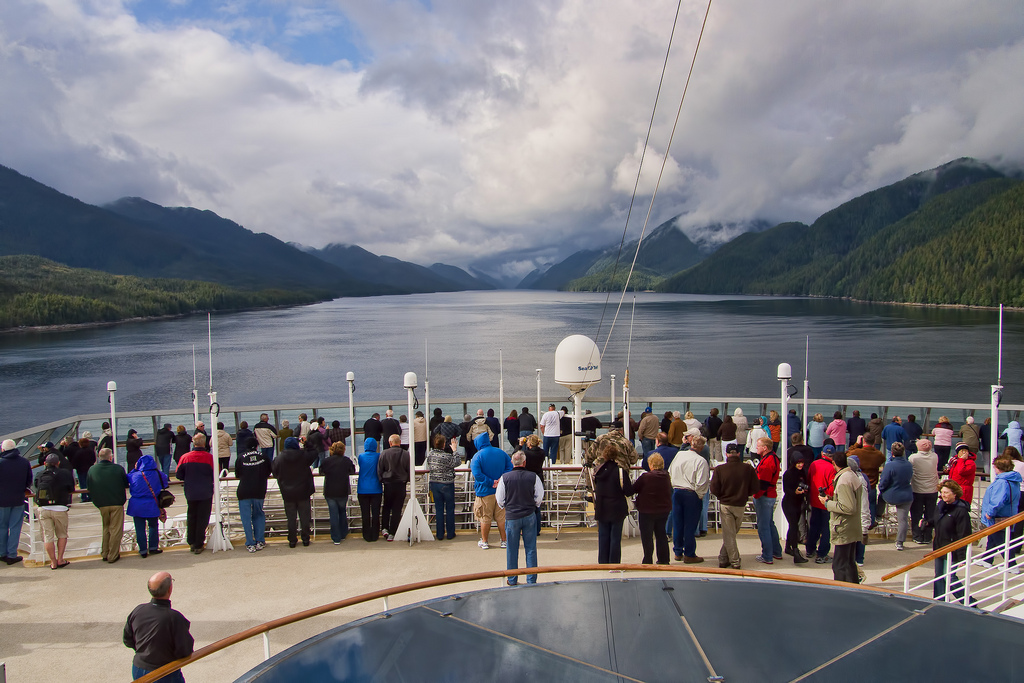 El bello paisaje del Inside Passage visto desde el Celebrity Millennium (Celebrity Cruises) CRUCEROS ALASKA CELEBRITY MILLENNIUM CRUCEROS ALASKA OFERTAS CRUCEROS DE LUJO ALASKA CRUCEROS PACIFICO CRUCEROS USA CRUCEROS OFERTA CELEBRITY MILENIUM CELEBRITY MILLENIUM CRUCEROS CRUISES