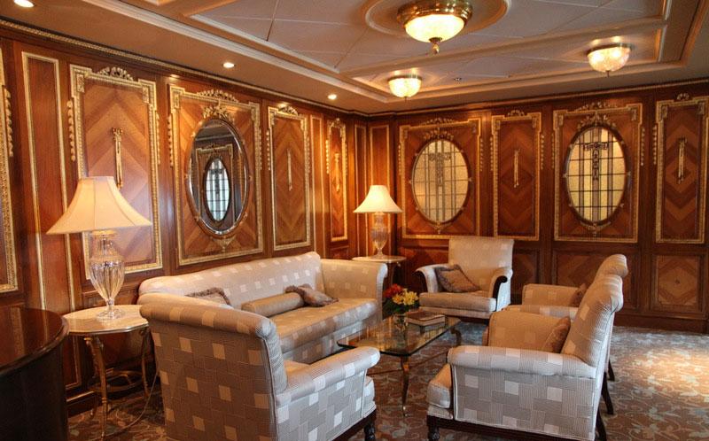 El elegante Restaurante Olympic a bordo del Celebrity Millennium tiene los paneles de madera originales del Comedor de Primera Clase del Antiguo "RMS Olympic" buque gemelo del "RMS Titanic" CRUCEROS ALASKA CELEBRITY MILLENNIUM CRUCEROS ALASKA OFERTAS CRUCEROS DE LUJO ALASKA CRUCEROS PACIFICO CRUCEROS USA CRUCEROS OFERTA CELEBRITY MILENIUM CELEBRITY MILLENIUM CRUCEROS CRUISES CRUCEROS OLYMPIC TITANIC