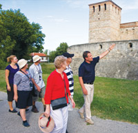 CRUCEROS FLUVIALES EXCURSIONES GUIDED TOURS AMAWATERWAYS EXCURSIONES DE AUTOR AMAWATERWAYS CRUCEROS FLUVIALES DE LUJO LUXURY RIVER CRUISES