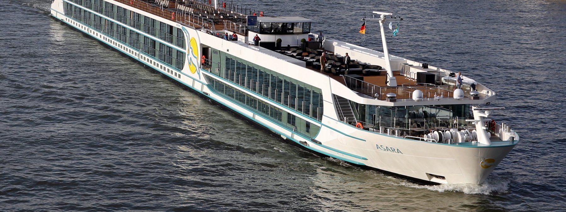 El MS ASARA navegando por el Danubio CRUCEROS MS ASARA CRUCEROS FLUVIALES DANUBIO CRUCEROS BARCOS NUEVOS