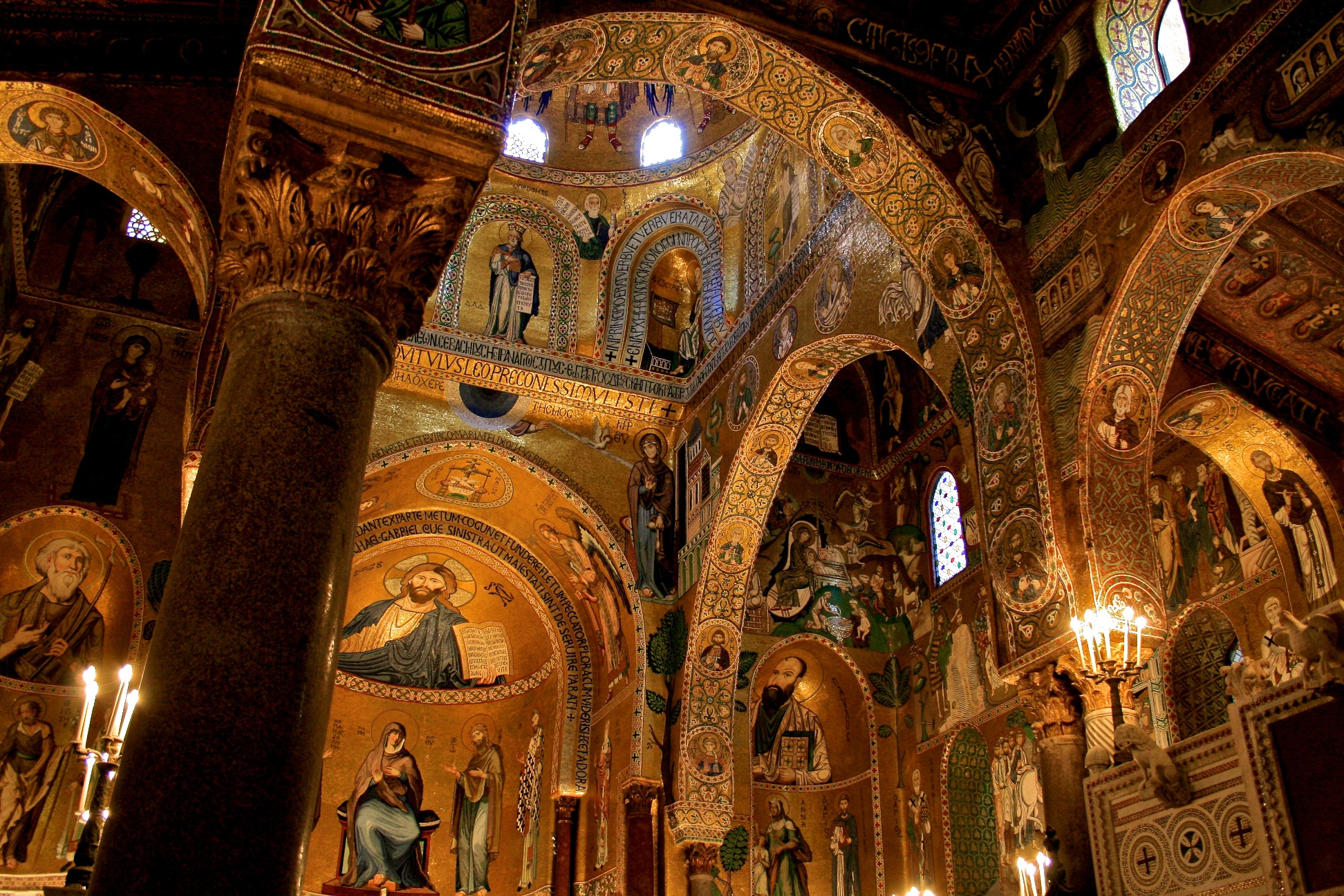 Los increibles mosaicos de la Capella Palatina de Palermo (Sicilia) magníficamente conservados con todo su esplendor CRUCEROS PALERMO SICILIA CRUCEROS ITALIA CRUCEROS SICILIA CRUCEROS SUR DE ITALIA CRUCEROS MEDITERRANEO CRUCEROS SICILIA CROCIERE PALERMO CROCIERE MEDITERRANEO MEDITERRANEAN CRUISES SICILY CRUISES PALERMO SICILIA OFERTAS