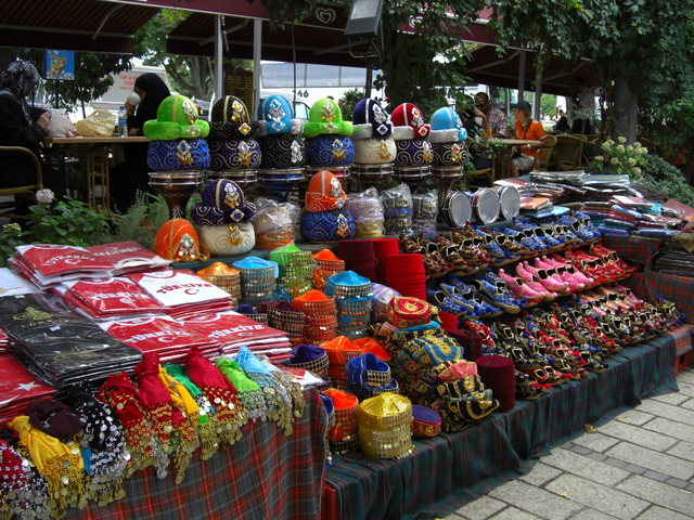Uno de los coloridos puestos en un mercadillo de Turquia