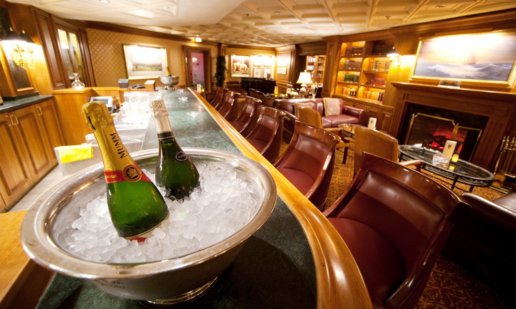 El exclusivo Salón Privado "The Waves" reservado a los pasajeros que viajan en Suite. HORIZON CRUCEROS PULLMANTUR CRUCEROS TODO INCLUIDO CRUCEROS MEDITERRANEO CRUCEROS ISLAS GRIEGAS CRUCEROS CANARIAS CRUCEROS EN ESPAÑOL CRUCEROS PARA ESPAÑOLES CRUCEROS PULLMANTUR CRUCEROS BARATOS CRUCEROS EN OFERTA CRUCEROS FAMILIAS CRUCEROS EN GRUPO CRUCEROS DESCUENTO OFERTAS DE CRUCEROS LISBOA CRUCEROS MALAGA CRUCEROS MARRUECOS CRUCEROS ITALIA CRUCEROS GRECIA CRUCEROS ATENAS CRUCEROS SANTORINI CRUCEROS MIKONOS CRUCEROS MEDITERRANEO CRUCEROS CANARIAS CRUCEROS BARCELONA CRUCEROS MALAGA CRUCEROS VALENCIA CRUCEROS PULLMANTUR CRUISES MEDITERRANEAN CRUISES CANARY ISLAND CRUISES CRUISES EMIRATES CRUISES DUBAI CRUISES CREUERS BIDAIAK CRUCEROS HORIZON #Cruceros #Pullmantur #CrucerosPullmantur #CrucerosNortedeEuropa #CrucerosBaltico #CrucerosTodoIncluido #TodoIncluido #PacoRoncero #Allinclusive #Horizon #BuqueHorizon #Cruises #PullmanturCruises #CrucerosenGrupo #Grupos #Viajesengrupo #Crucerosengrupo #CrucerosenFamilia #Crucerosconniños #GruposCruceros #OfertasGruposCruceros #TheWaves #SuitesOnly
