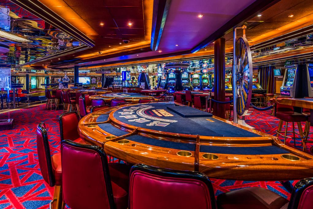 El elegante Casino del "Monarch" de Pullmantur Cruceros MONARCH CRUCEROS PULLMANTUR CRUCEROS TODO INCLUIDO CRUCEROS CARIBE CRUCEROS ISLAS DEL CARIBE CRUCEROS ANTILLAS Y CARIBE SUR CRUCEROS EN ESPAÑOL CRUCEROS PARA ESPAÑOLES CRUCEROS PARA LATINOS CRUCEROS CARIBE SIN VISADO CRUCEROS SIN VISA CRUCEROS PULLMANTUR CRUCEROS BARATOS CRUCEROS EN OFERTA CRUCEROS FAMILIAS CRUCEROS EN GRUPO CRUCEROS DESCUENTO OFERTAS DE CRUCEROS CARTAGENA DE INDIAS CRUCEROS COLOMBIA CRUCEROS ARUBA CRUCEROS CURACAO CRUCEROS LA GUAIRA CRUCEROS PANAMA CRUCEROS COLON CRUCEROS JAMAICA CRUCEROS CARIBE CARIBBEAN CRUISES CRUCEROS LATINOS CRUCEROS CENTROAMERICA CRUCEROS AMERICA SPANISH CRUISES CRUCEROS PULLMANTUR CRUISES CARIBBEAN CRUISES AMERICA CRUISES CARIBE CREUERS BIDAIAK CRUCEROS MONARCH PULLMANTUR #Cruceros #Pullmantur #CrucerosPullmantur #CrucerosCaribe #CrucerosMarCaribe #CrucerosTodoIncluido #TodoIncluido #PacoRoncero #Allinclusive #Monarch #BuqueMonarch #Cruises #PullmanturCruises #CrucerosenGrupo #Grupos #Viajesengrupo #Crucerosengrupo #CrucerosenFamilia #Crucerosconniños #GruposCruceros #OfertasGruposCruceros #CruiseDeals #CruiseOffer #DiscountCruises #CruiseDiscount #Vacations #FamilyCruises #FamilyVacation #EarlyDiscount #BlackFridayCruises #SummerCruises #WinterCruises #SpringCruises #EasterCruises #CrucerosSemanaSanta #CrucerosVerano #CrucerosNavidad #CrucerosAñoNuevo #FamilyCruises #GroupDiscount #GroupPrices #PullmanturOffers #CruiseSpecialists #CruiseWeb #Casino