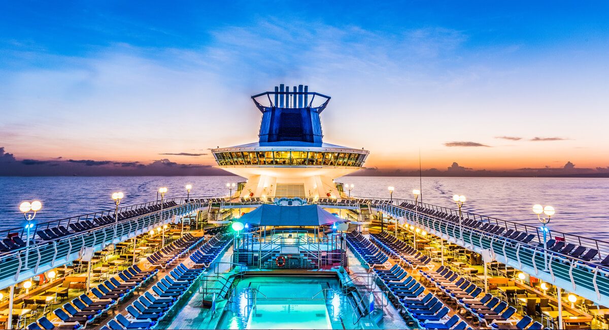 Deliciosos atardeceres nos esperan desde la piscina del Monarch (Pullmantur) mientras navegamos por las aguas del Caribe... MONARCH CRUCEROS PULLMANTUR CRUCEROS TODO INCLUIDO CRUCEROS CARIBE CRUCEROS ISLAS DEL CARIBE CRUCEROS ANTILLAS Y CARIBE SUR CRUCEROS EN ESPAÑOL CRUCEROS PARA ESPAÑOLES CRUCEROS PARA LATINOS CRUCEROS CARIBE SIN VISADO CRUCEROS SIN VISA CRUCEROS PULLMANTUR CRUCEROS BARATOS CRUCEROS EN OFERTA CRUCEROS FAMILIAS CRUCEROS EN GRUPO CRUCEROS DESCUENTO OFERTAS DE CRUCEROS CARTAGENA DE INDIAS CRUCEROS COLOMBIA CRUCEROS ARUBA CRUCEROS CURACAO CRUCEROS LA GUAIRA CRUCEROS PANAMA CRUCEROS COLON CRUCEROS JAMAICA CRUCEROS CARIBE CARIBBEAN CRUISES CRUCEROS LATINOS CRUCEROS CENTROAMERICA CRUCEROS AMERICA SPANISH CRUISES CRUCEROS PULLMANTUR CRUISES CARIBBEAN CRUISES AMERICA CRUISES CARIBE CREUERS BIDAIAK CRUCEROS MONARCH PULLMANTUR #Cruceros #Pullmantur #CrucerosPullmantur #CrucerosCaribe #CrucerosMarCaribe #CrucerosTodoIncluido #TodoIncluido #PacoRoncero #Allinclusive #Monarch #BuqueMonarch #Cruises #PullmanturCruises #CrucerosenGrupo #Grupos #Viajesengrupo #Crucerosengrupo #CrucerosenFamilia #Crucerosconniños #GruposCruceros #OfertasGruposCruceros #CruiseDeals #CruiseOffer #DiscountCruises #CruiseDiscount #Vacations #FamilyCruises #FamilyVacation #EarlyDiscount #BlackFridayCruises #SummerCruises #WinterCruises #SpringCruises #EasterCruises #CrucerosSemanaSanta #CrucerosVerano #CrucerosNavidad #CrucerosAñoNuevo #FamilyCruises #GroupDiscount #GroupPrices #PullmanturOffers #CruiseSpecialists #CruiseWeb