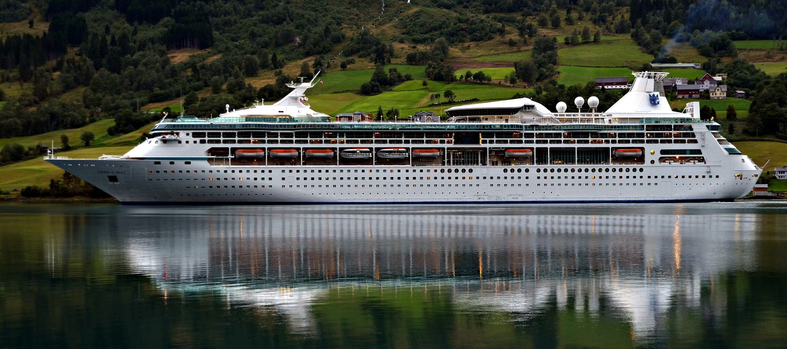 CRUCEROS VISION OF THE SEAS MEDITERRANEO 2015 OFERTAS CRUCEROS ROYAL CARIBBEAN 2015 MEDITERRANEO BARCELONA CRUISES