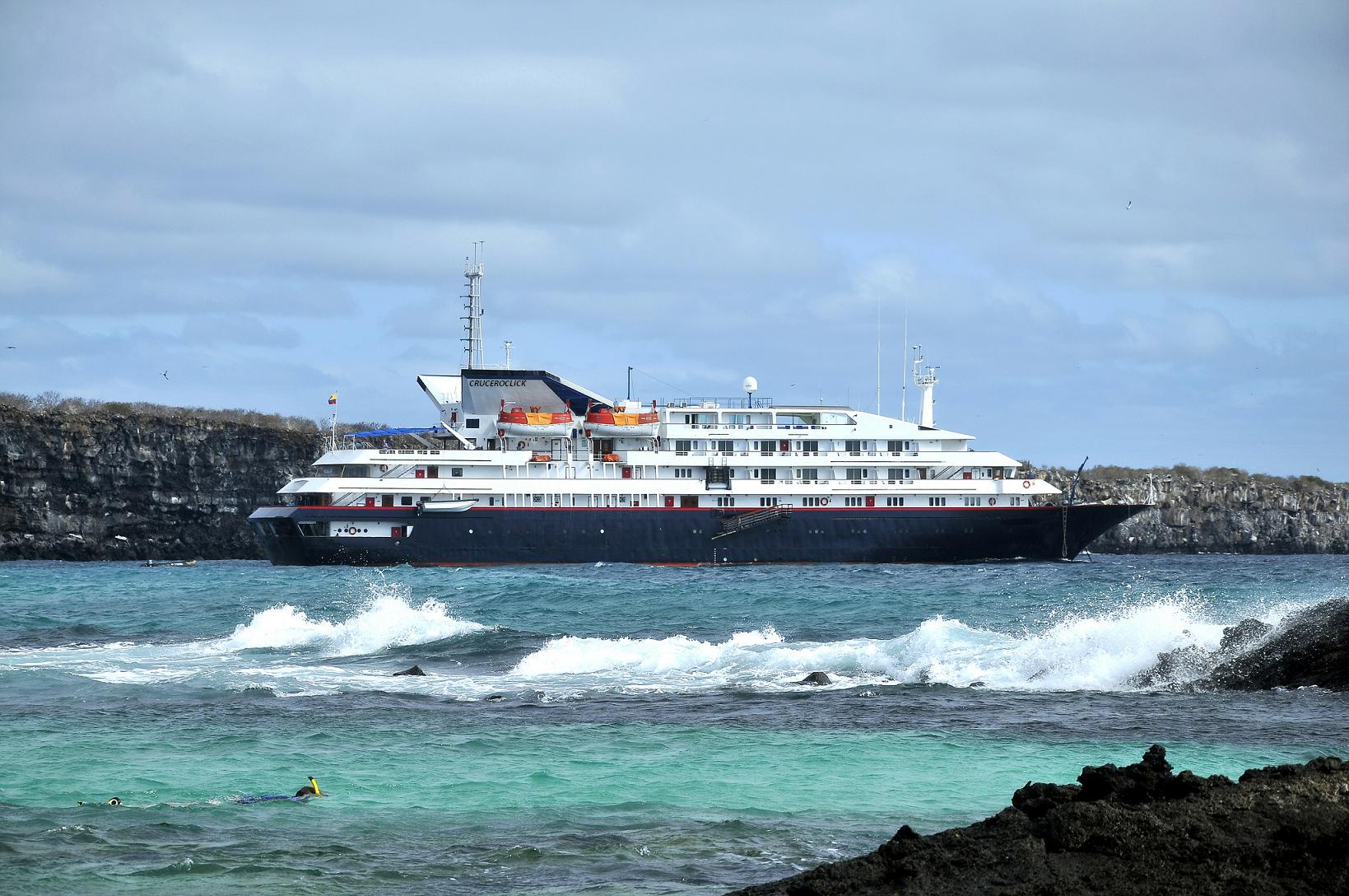  CRUCEROS ISLAS GALAPAGOS CRUCEROS SILVER GALAPAGOS CRUCEROS PARQUE NATURAL GALAPAGOS CRUCEROS EXPEDICION GALAPAGOS GALAPAGOS CRUISES LUXURY GALAPAGOS CRUISES CRUCEROS EN YATE CRUCEROS EN BARCO PEQUEÑO CRUCEROS SILVERSEA EXPEDITIONS CRUCEROS EXPEDICION SILVERSEA CRUCEROS DE LUJO LUGARES REMOTOS CRUCEROS EXPLORACION SILVERSEA CRUCEROS SILVER GALAPAGOS CRUCEROS BARCO PEQUEÑO CRUCEROS BUQUES DE LUJO CRUCEROS REMOTOS CRUCEROS UNICOS CRUCEROS PARA MILLONARIOS CRUCEROS PARA RICOS CRUCEROS EXCLUSIVOS #LuxuryCruises #SilverSea #CrucerosAventura #ViajesdeNovios #CrucerosDiferentes #crucerosislasgalapagos #crucerosgalapagos #SilverseaExpeditions #SilverGalapagos #Viajesdelujo #viajesexclusivos #crucerosexploracion #expeditioncruises #crucerosexpedicion #crucerosnaturaleza