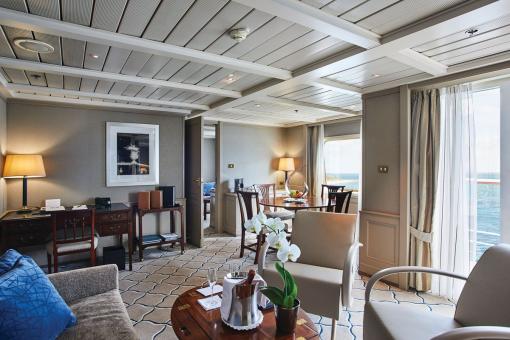 Owner´s Suite con Balcón O1