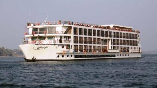 EGIPTO, CRUCERO DE LUJO POR EL NILO Y ABU SIMBEL (De Luxor a El Cairo)