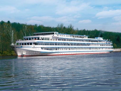 CRUCERO FLUVIAL DE LUJO - CANALES IMPERIALES DE RUSIA  (De Moscú a San Petersburgo)