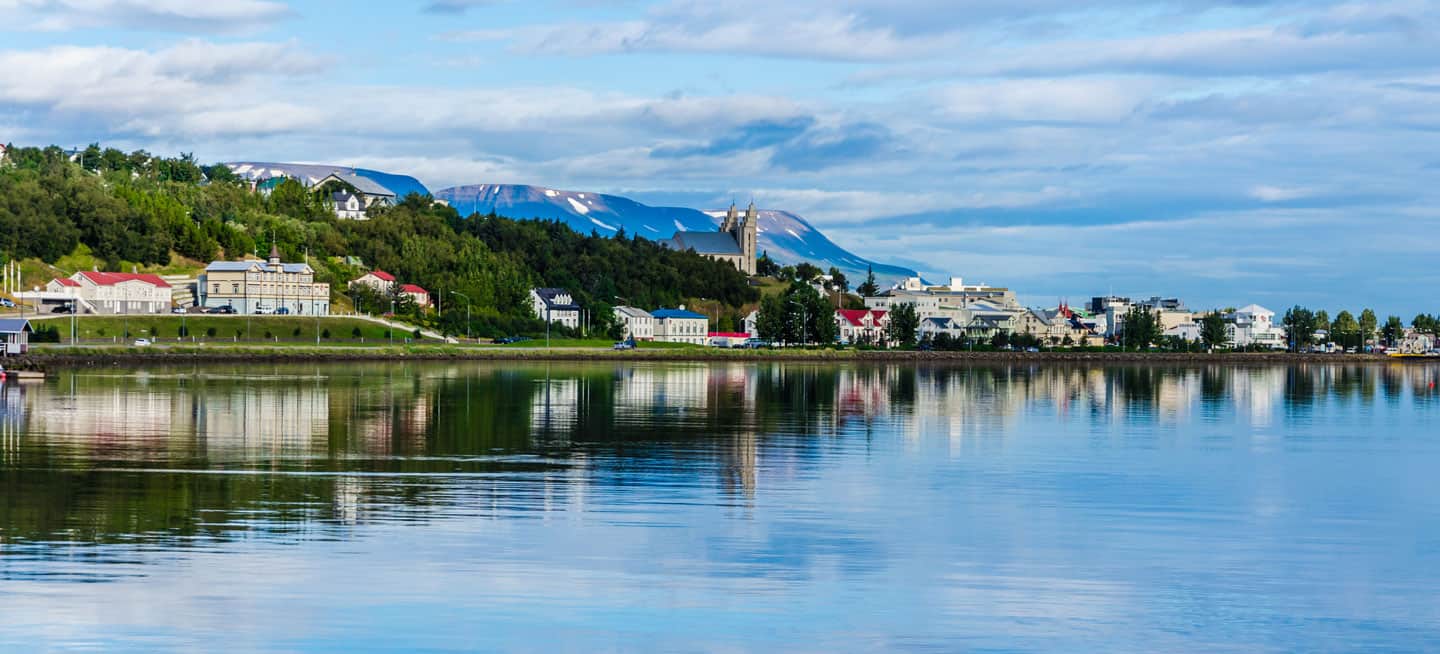 AKUREYRI ISLANDIA CRUCEROS ICELAND CRUISES 