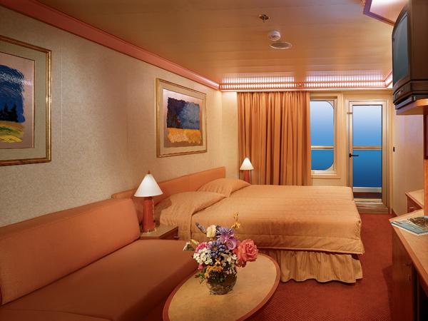 CARNIVAL GLORY Balcony
