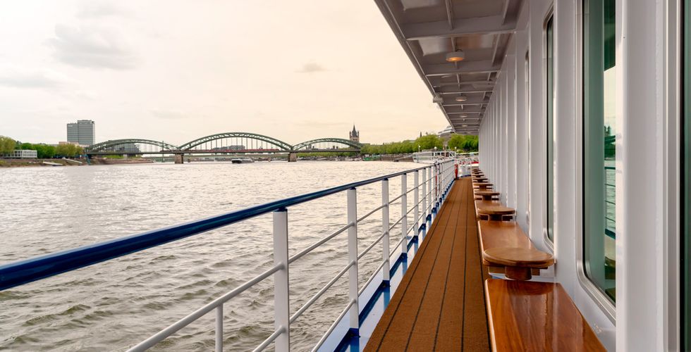 CRUCEROS MS CRUCESTAR CRUCEROS FLUVIALES DANUBIO CRUCEROS CRUCEMUNDO CRUCEROS FLUVIALES AUSTRIA CRUCEROS HUNGRIA CRUCEROS DANUBIO IMPERIAL CRUCEROS FLUVIALES CRUCEROS POR RIO DANUBIO DANUBE RIVER CRUISES CREUERS BIDAIAK CRUCEROA VIAJES CENTROEUROPA CRUCEROS CENTROEUROPA CRUCEROS VIENA CRUCEROS BUDAPEST CRUCEROS LINZ CRUCEROS MELK CRUCEROS BRATISLAVA VIENNA CRUISES BUDAPEST CRUISES DANUBE CRUISES #Cruceros #Crucemundo #CrucerosFluviales #Creuers #Austria #Viajes #DanubeCruises #CrucerosDanubio #MSCrucestar #Bidaiak #creuers