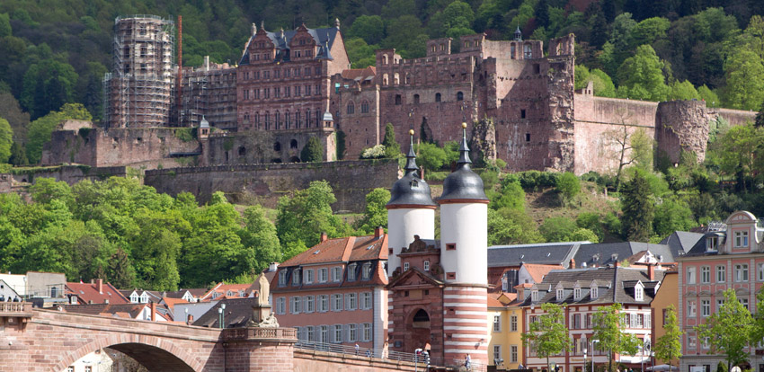 El Castillo de los Príncipes Electores en Heidelberg (Alemania) una de las visitas opcionales de este viaje CRUCEROS FLUVIALES RHIN CRUCEROS DE LUJO AMAWATERWAYS CRUCEROS RHIN LUXURY RIVER CRUISES RHINE