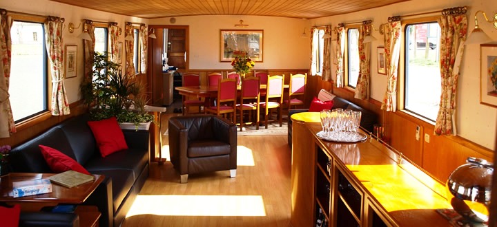 CRUCEROS FLUVIALES CANALES DE FRANCIA L´IMPRESSIONNISTE CRUCEROS BORGOÑA CRUCEROS FLUVIALES CANALES BURGUNDY CRUISES CROISIERES CANAL DE BOURGOGNE ELEGANTES CRUCEROS