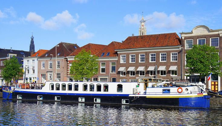 CRUCEROS FLUVIALES CANALES DE FRANCIA LA PANACHE CRUCEROS FLUVIALES DE LUJO CANALES HOLANDA HOLLAND BELGIUM CRUISES BRUGES