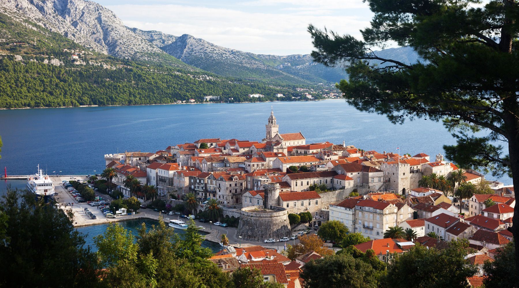 KORKULA CRUCEROS CROACIA CROATIA CRUISES CRUCEROS CROACIA MS PAPE PRVI CRUCEROS COSTA DALMATA EN BARCO PEQUEÑO CRUCEROS COSTA DE CROACIA CREUERS CRUISES CROATIA DALMATIAN COAST #Crucero #Croacia #Korkula #CostaDalmata #CroatiaCruises
