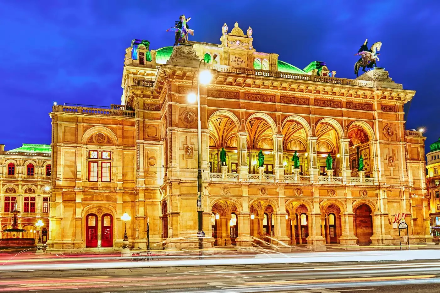 VIENA CRUCEROS DANUBIO CRUCEROS FLUVIALES DANUBIO WIEN KREUTZFARTHEN VIENNA CRUISES VIENNA RIVER CRUISES DANUBE CRUISES DANUBE RIVER CRUISES CRUCEROS DANUBIO VIENA OPERA DE VIENA WIENER STAATSOPER