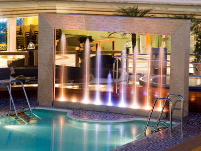 La Piscina Lido del nuevo Nieuw Amsterdam NIEUW AMSTERDAM LIDO POOL OFERTAS CRUCEROS HOLLAND AMERICA