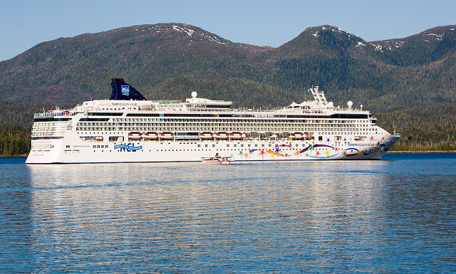 El Norwegian Star en Ketchikan (Alaska) CRUCEROS NORTE DE EUROPA NCL NORWEGIAN STAR OFERTAS