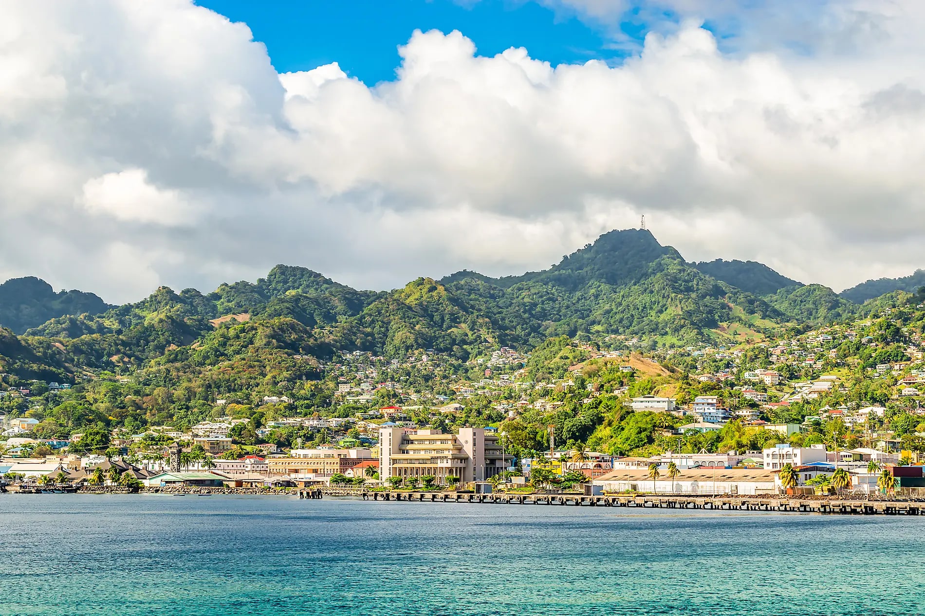 TOBAGO CKINGSTOWN SAN VICENTE Y GRANADINAS CARIBE SAINT-VINCENT-ET-LES-GRENADINES CARIBE CRUCEROS CARIBE CROISIERES CARAIBES CREUERS