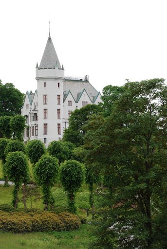 PALACIO REAL BERGEN VISITA CRUCERO OFERTA FIORDOS