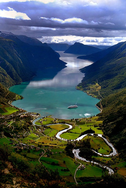 CRUCEROS SOGNEFJORD CRUCEROS NORUEGA CRUCEROS FIORDOS NORUEGOS CREUERS NORUEGA NORWAY CRUISES CRUCEROS FIORDOS Y CABO NORTE