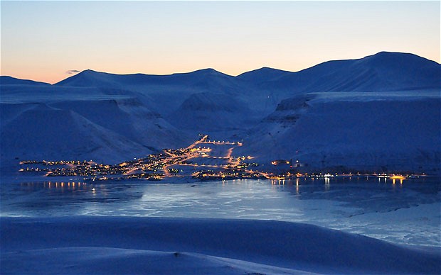 CRUCEROS NORUEGA ISLAS SVALBARD ISLAS SVALVARD ISLAS SBALBARD NORUEGA FIORDOS NORUEGOS CABO NORTE CRUCEROS EXPLORACION