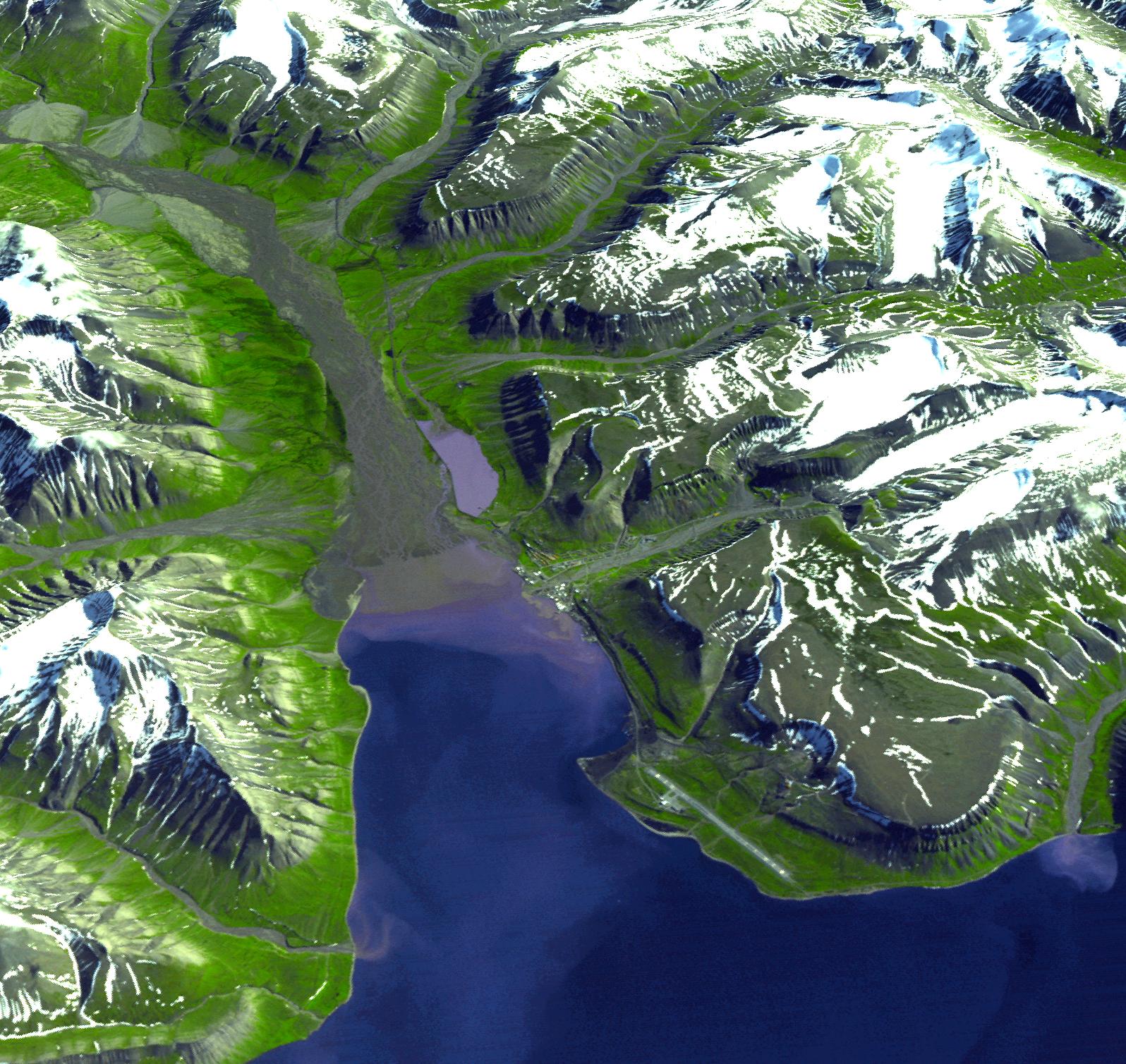 CRUCEROS NORUEGA ISLAS SVALBARD ISLAS SVALVARD ISLAS SBALBARD NORUEGA FIORDOS NORUEGOS CABO NORTE CRUCEROS EXPLORACION SPITZBERGEN