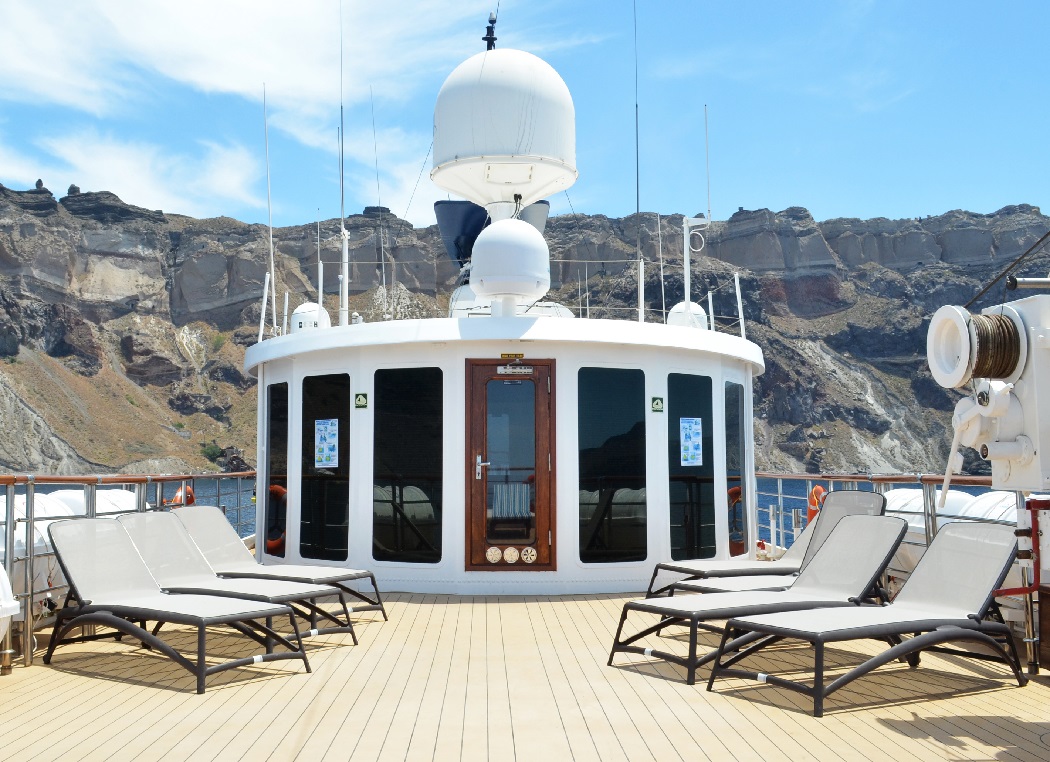 CALLISTO CRUCEROS ISLANDIA CRUCEROS NORTE DE EUROPA CRUCEROS EN YATE CRUCEROS ISLANDIA ICELAND CRUISES YACHT CRUISES VARIETY CRUISES ICELAND CUBA CRUISES CRUCEROS POR CUBA EN YATE SOLARIUM