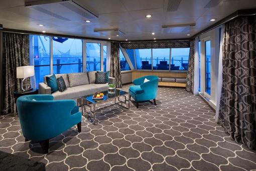 Aqua Theater Suite A1