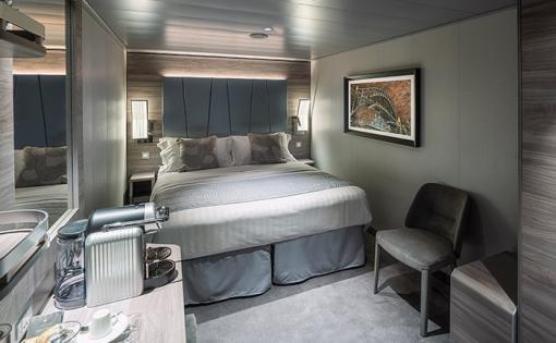 Interior MSC Yacht Club Suite YIN