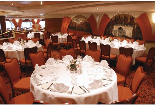 El refinado restaurante Vila Borghese