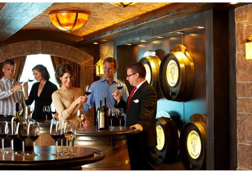Y los enólogos expertos tienen su rincón en la Bar Wines