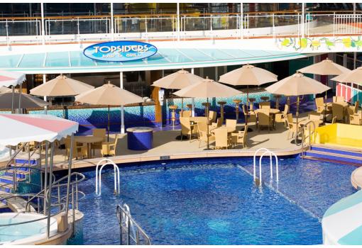 Topsider´s Bar - Junto a la Piscina