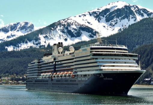 El buque ideal para disfrutar de los paisajes de Alaska