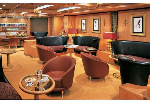 Neptune Lounge (Sólo para Pasajeros en Suite)