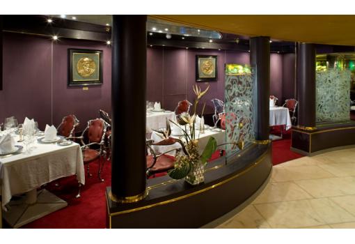 Pinnacle Grill, el mejor restaurante del barco