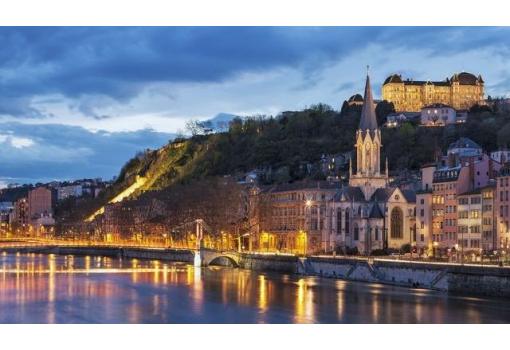 Les esperamos en Lyon para un crucero extraordinario